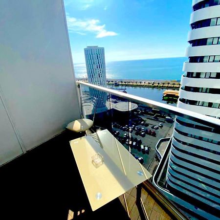 Cozy Studio Apartment-Sea View バトゥーミ エクステリア 写真