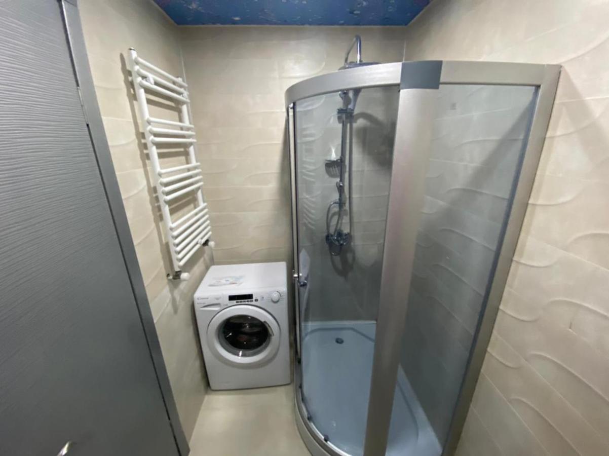 Cozy Studio Apartment-Sea View バトゥーミ エクステリア 写真