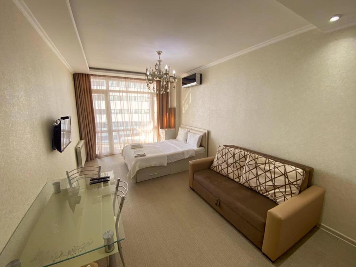 Cozy Studio Apartment-Sea View バトゥーミ エクステリア 写真